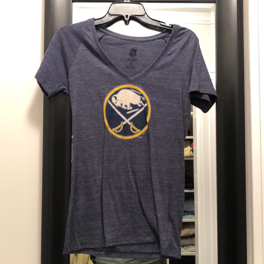 Buffalo Sabres T shirt